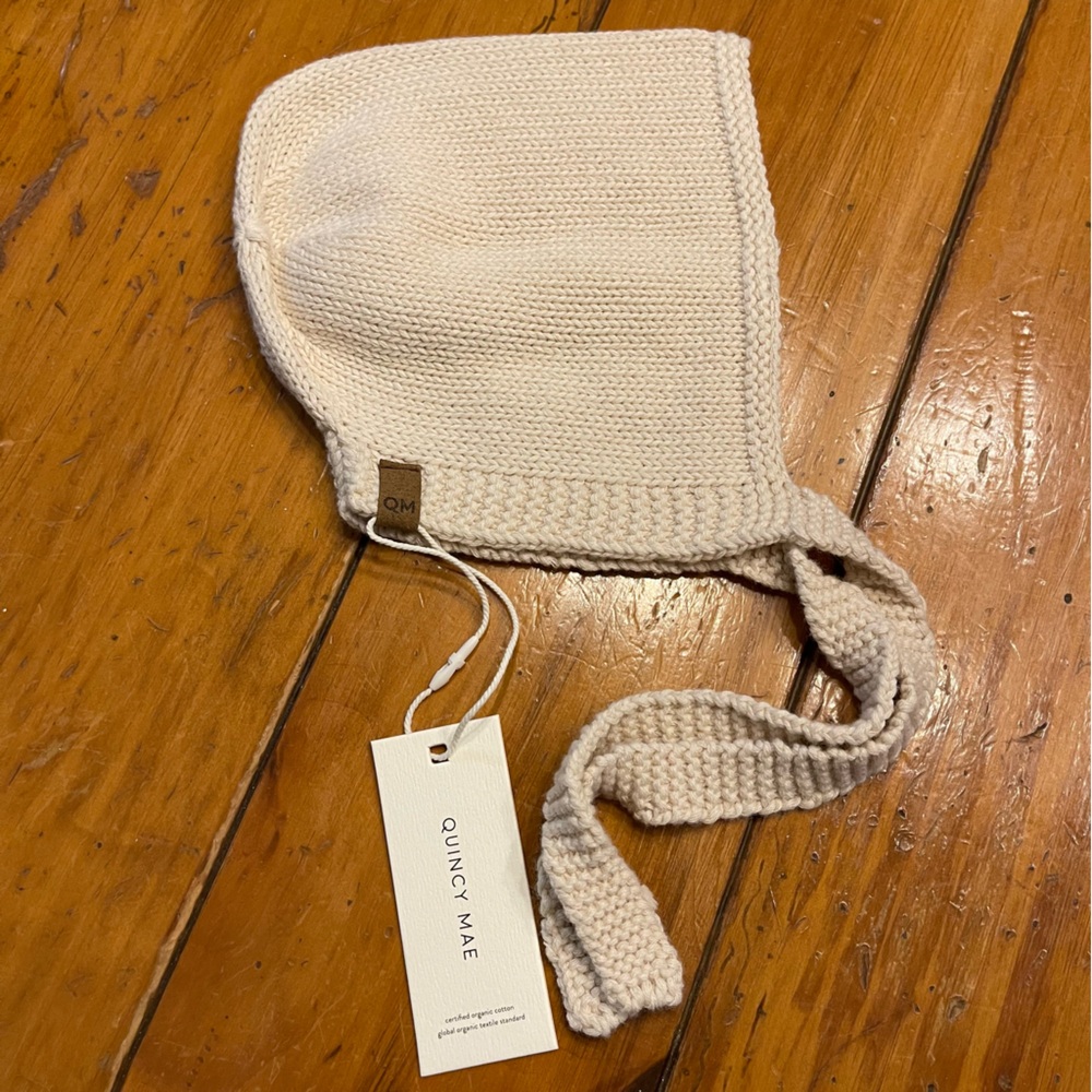 Quincy Mae Ivory Knit Baby bonnet 3-6M